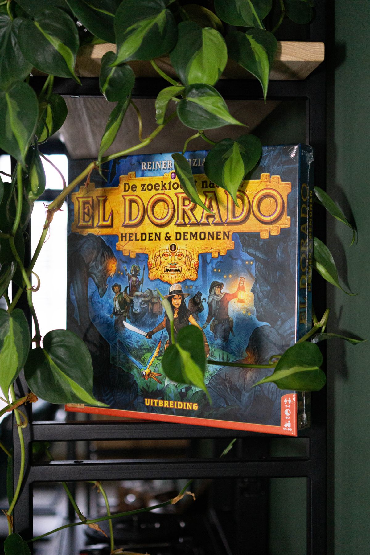 Review: The Quest for El Dorado: Heroes & Hexes